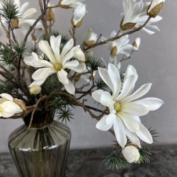 Kunstig Buket - Stjerne Magnolia &amp; L�rkegrene