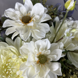 Kunstig Buket - Rustik Hvid m. Solhat (Video buket)